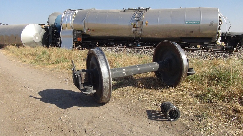 D.Bakır’da tren kazası